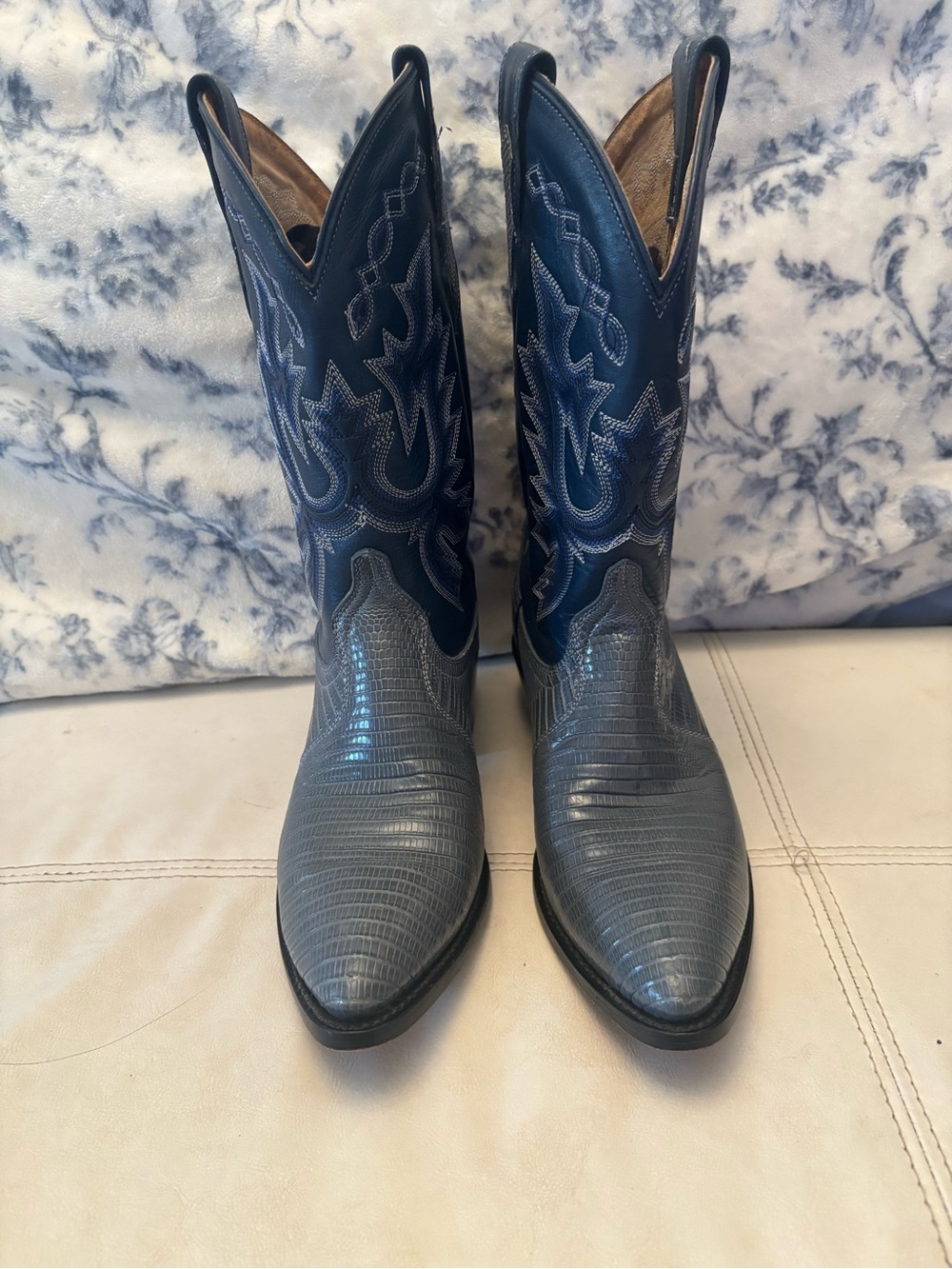 Dan Post Women’s Navy Western Lizard-Textured Boots vintage